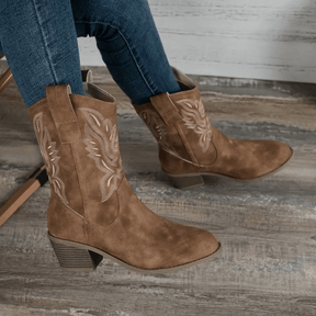 Bota-Feminina-Texana-Areia-Serena-Camurça-Marrom